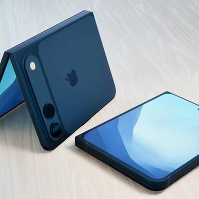 iPhone FOLD